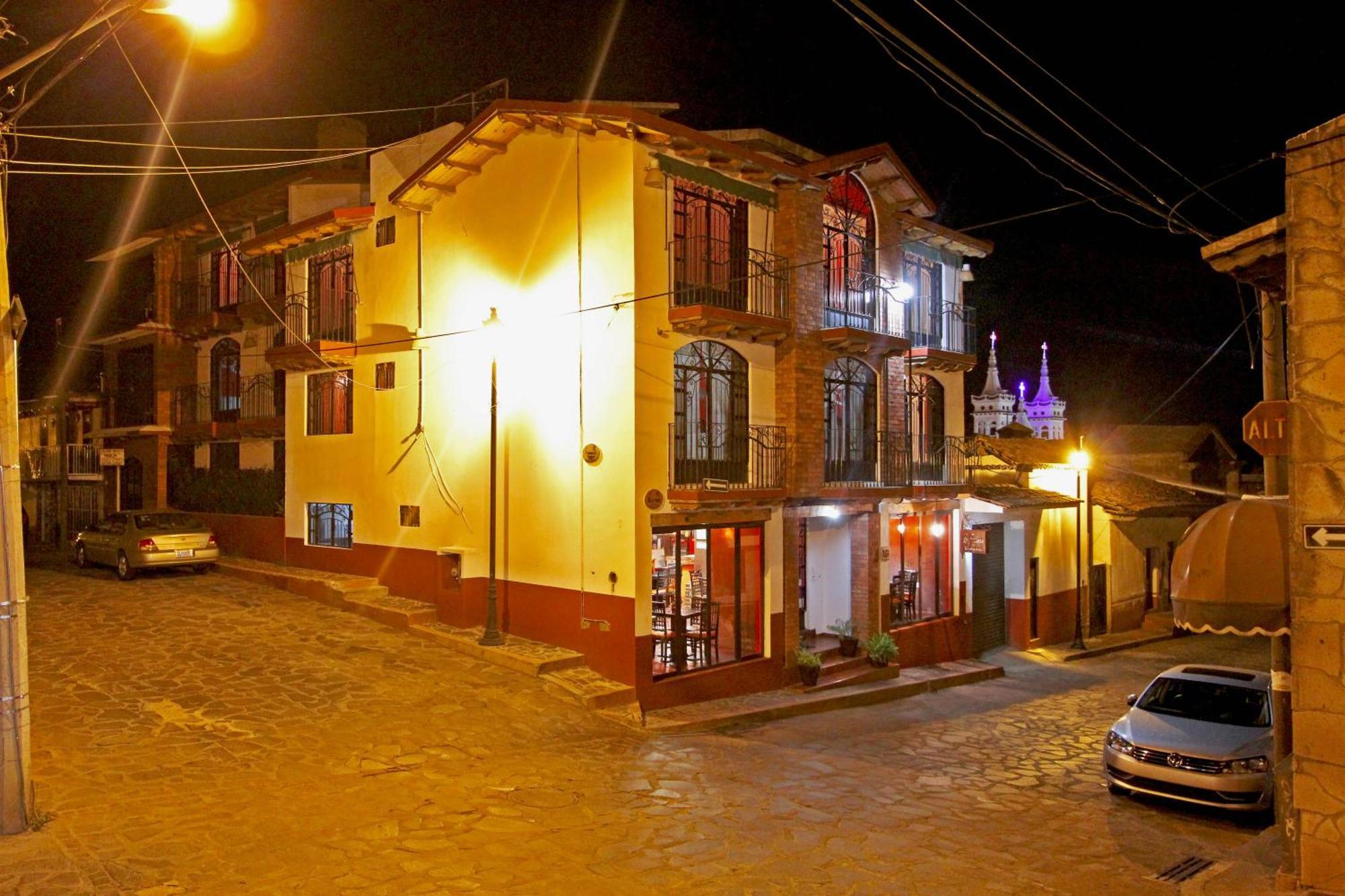 Hotel Real De La Sierra มาซามิตลา ภายนอก รูปภาพ